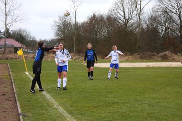 Bild 82 - Frauen am 11.3.12